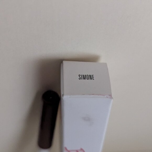 UOMA Badass MF Matte Filler Lip Liner - Simone - Picture 2 of 2